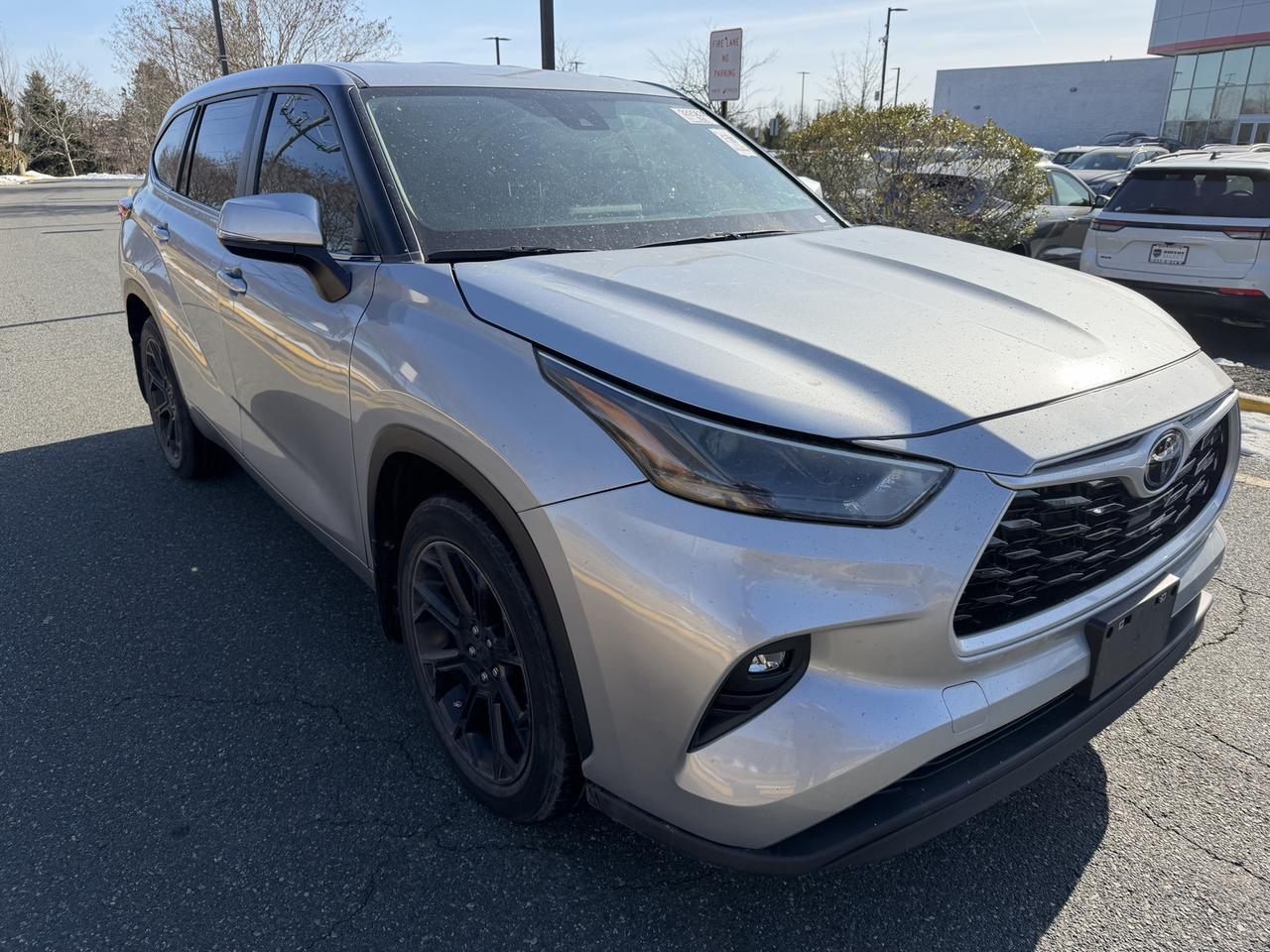 2023 Toyota Highlander LE
