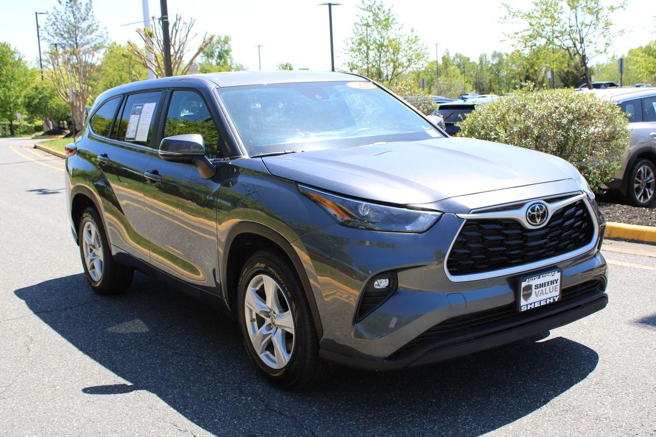 2023 Toyota Highlander LE