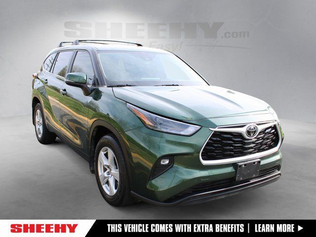 2023 Toyota Highlander LE
