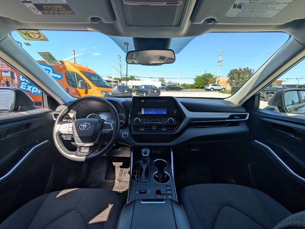 2023 Toyota Highlander LE Cockeysville MD