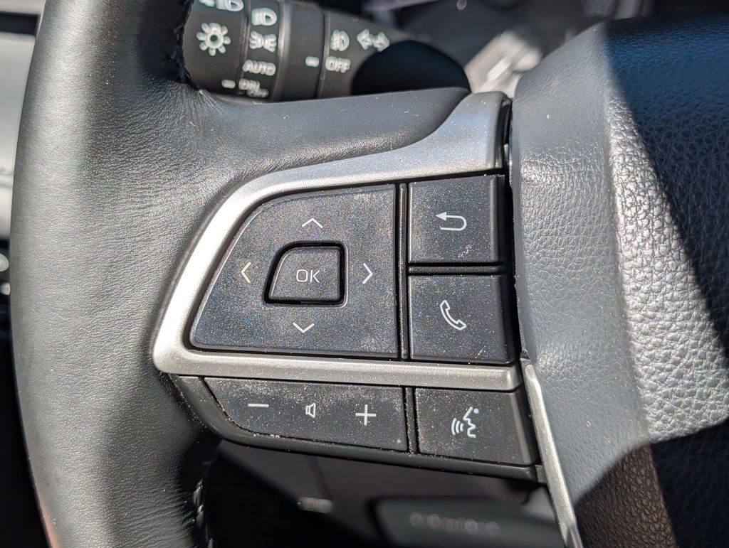 2023 Toyota Highlander LE Cockeysville MD