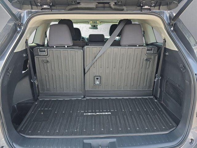 2023 Toyota Highlander LE Cockeysville MD