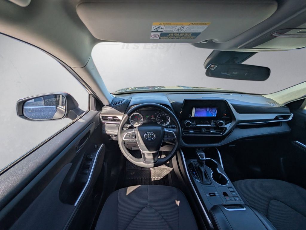 2023 Toyota Highlander LE Cockeysville MD