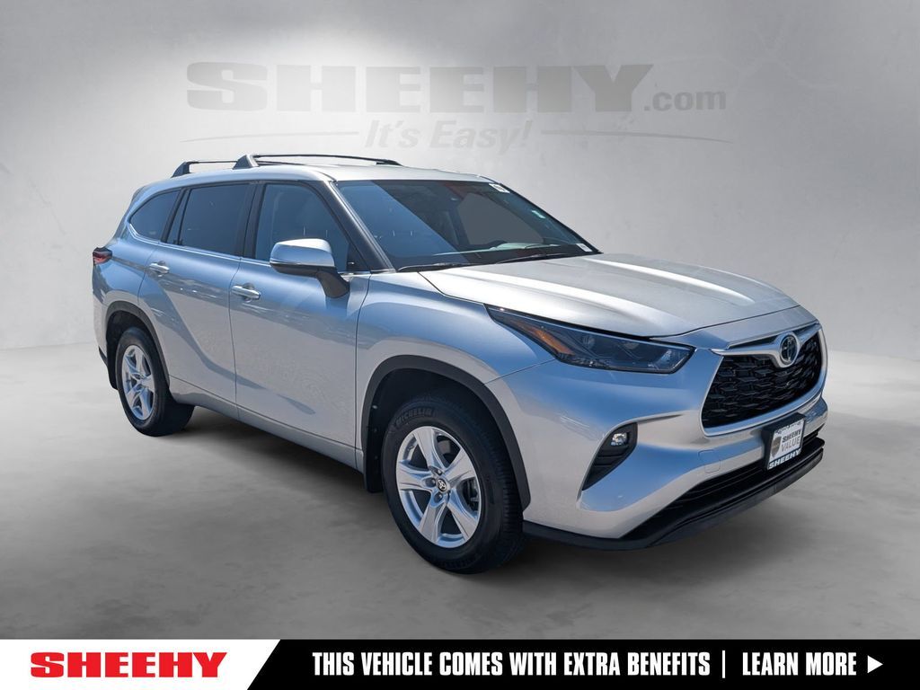 2023 Toyota Highlander LE