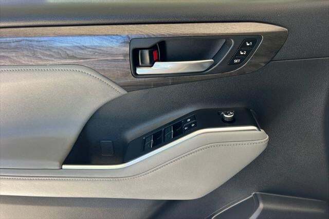 2023 Toyota Highlander Limited Roseville CA