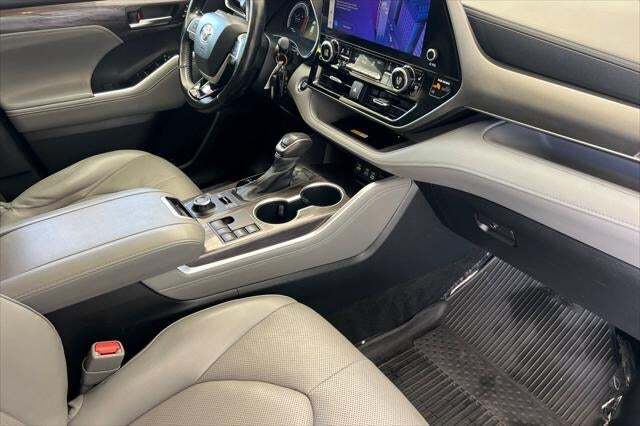 2023 Toyota Highlander Limited Roseville CA