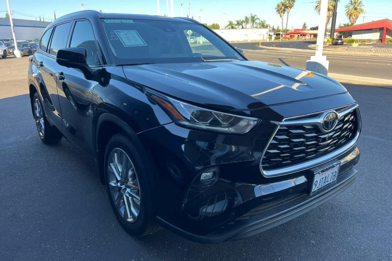 2023 Toyota Highlander Limited