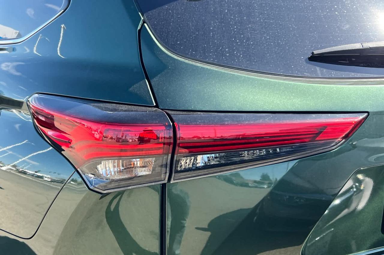 2023 Toyota Highlander Limited Roseville CA