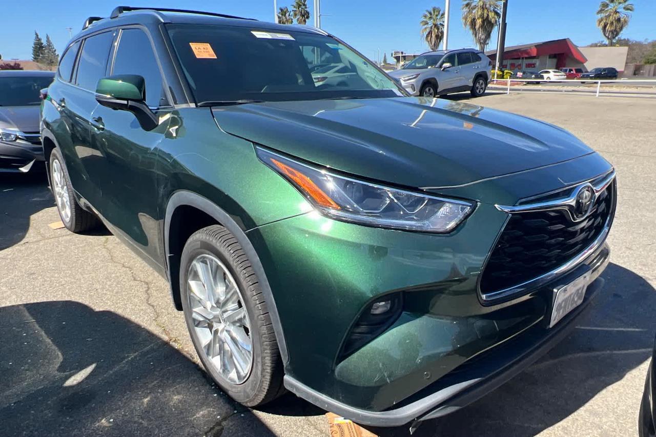2023 Toyota Highlander Limited