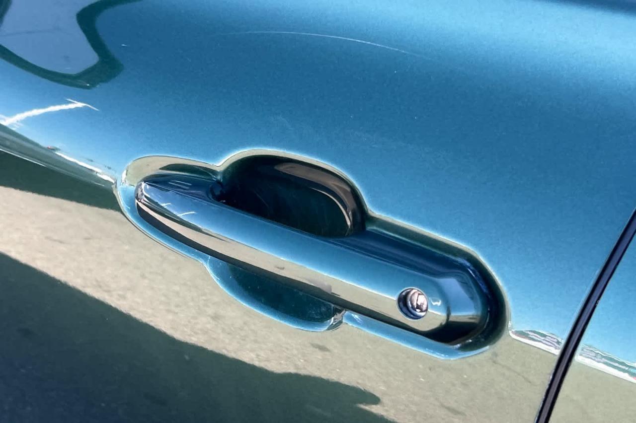 2023 Toyota Highlander Limited Roseville CA