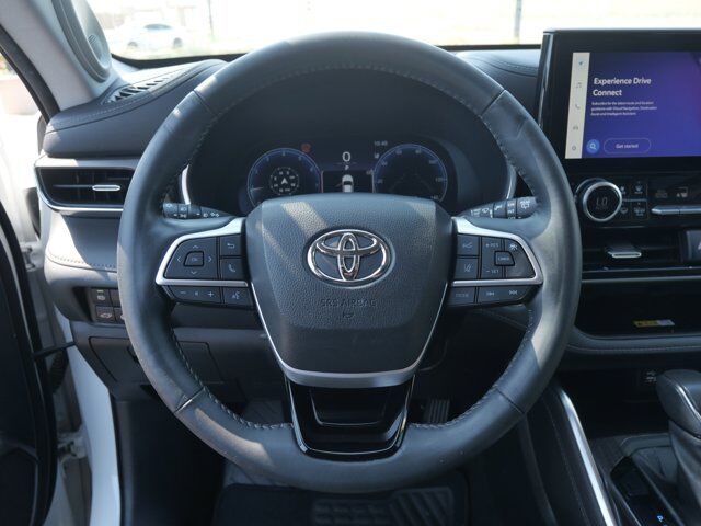 2023 Toyota Highlander Limited San Juan TX