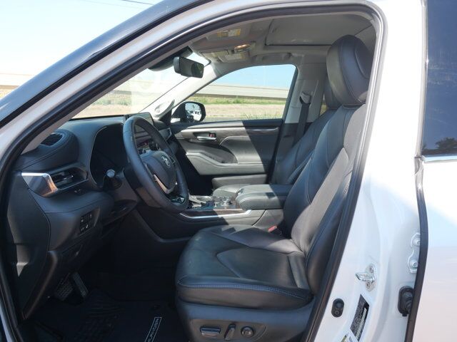 2023 Toyota Highlander Limited San Juan TX