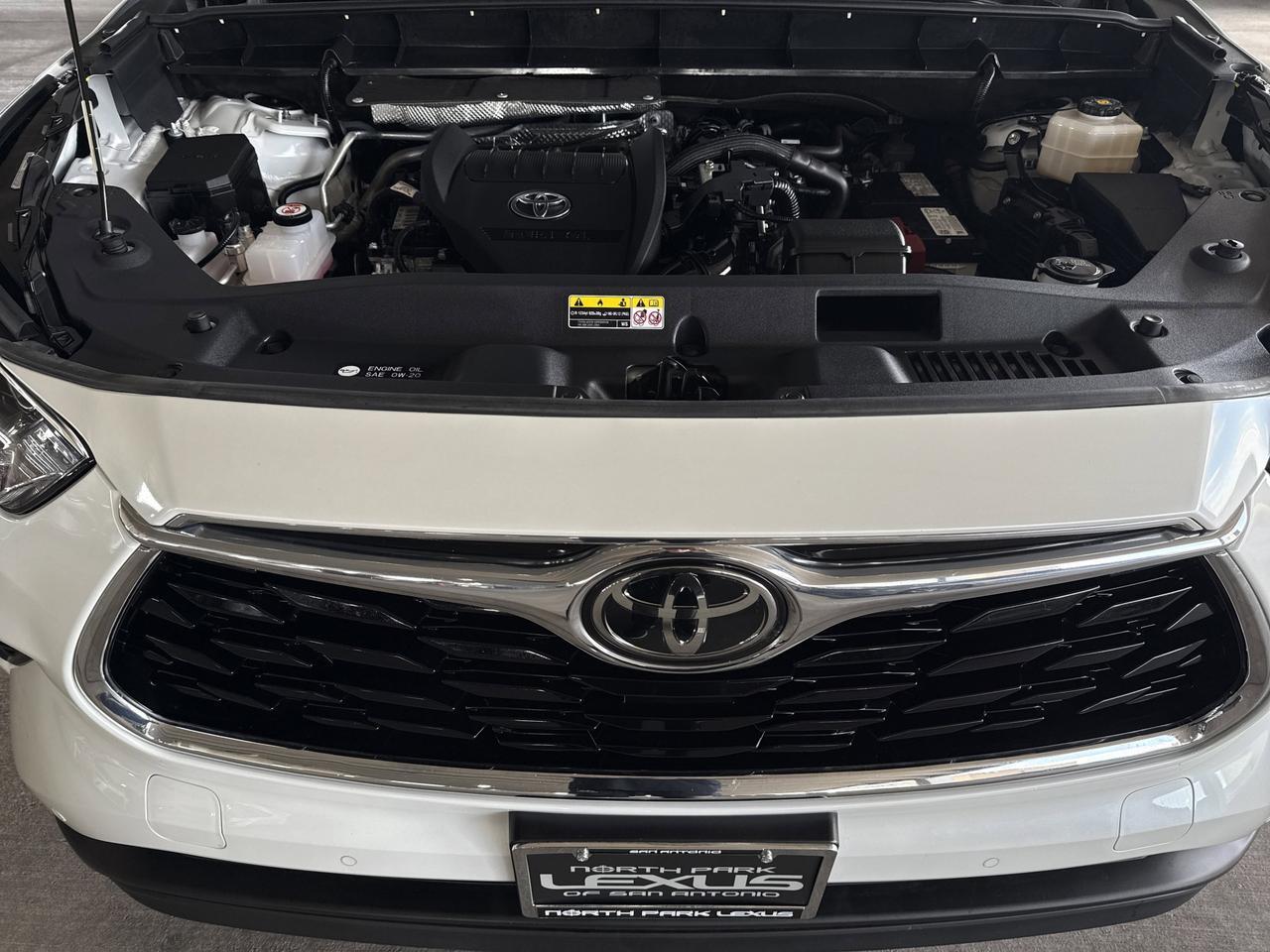 2023 Toyota Highlander Limited San Antonio TX
