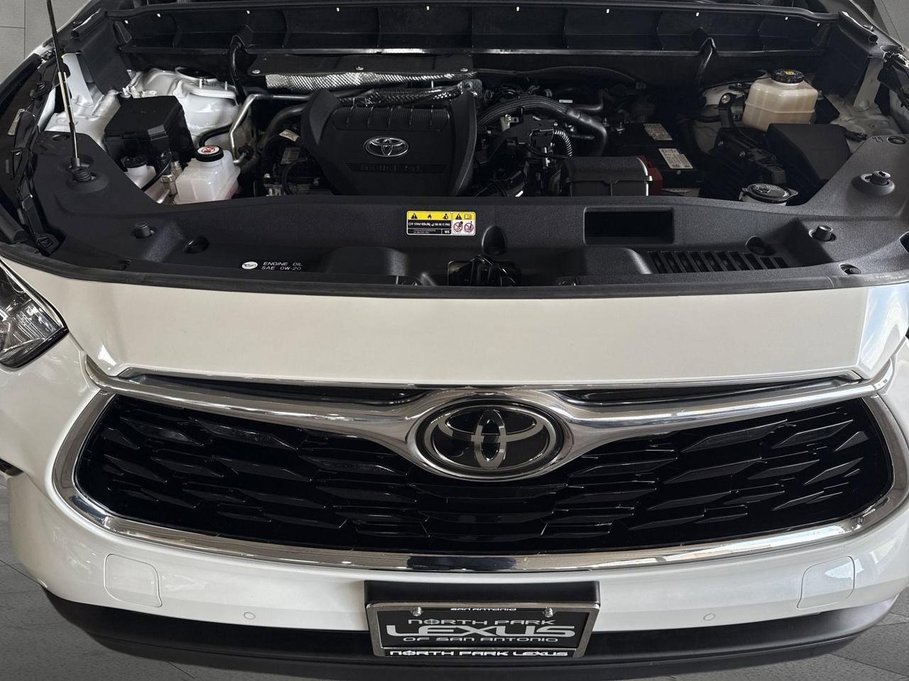 2023 Toyota Highlander Limited San Antonio TX