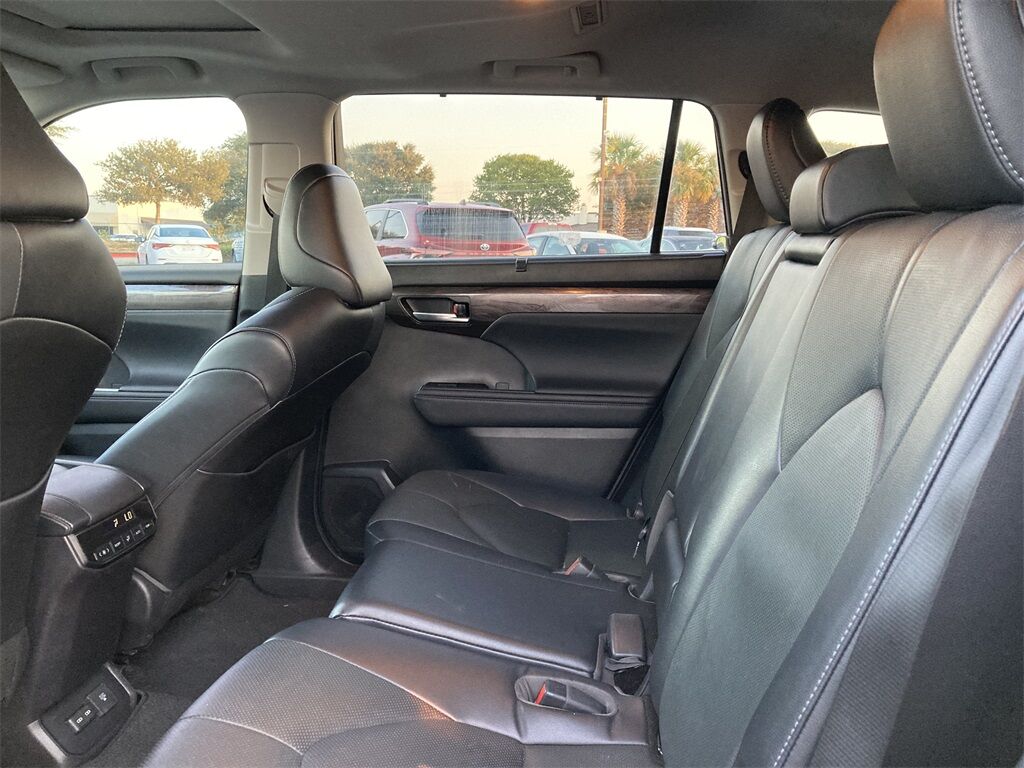 2023 Toyota Highlander Limited San Antonio TX