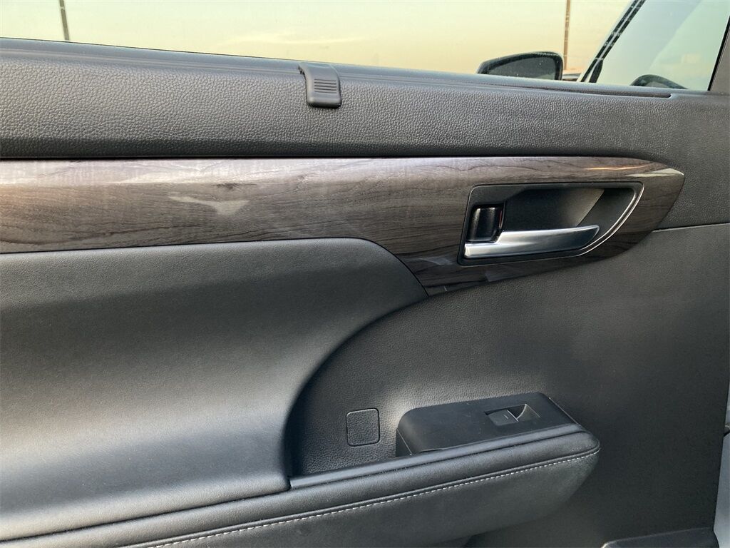 2023 Toyota Highlander Limited San Antonio TX