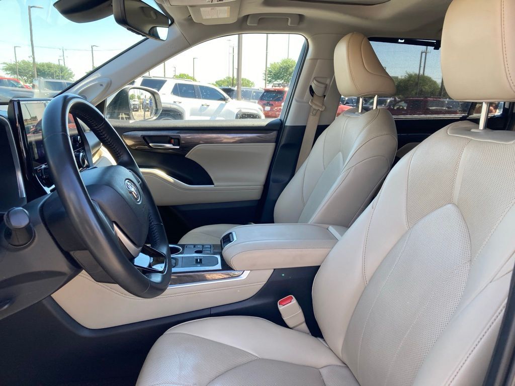 2023 Toyota Highlander Limited San Antonio TX