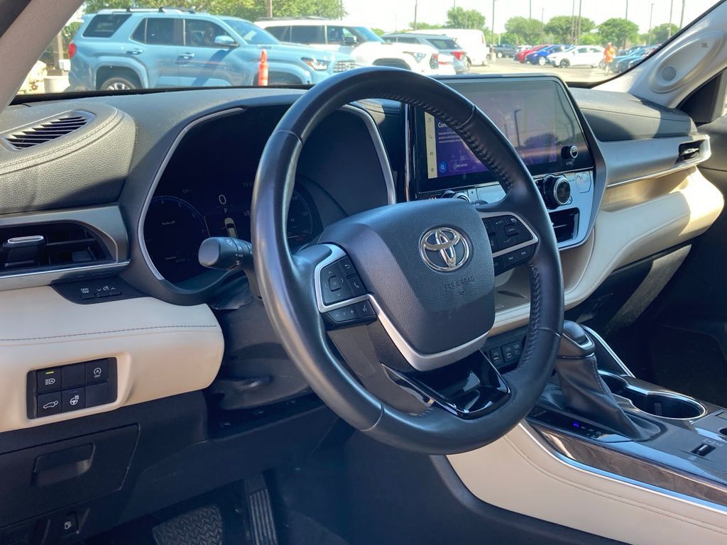 2023 Toyota Highlander Limited San Antonio TX