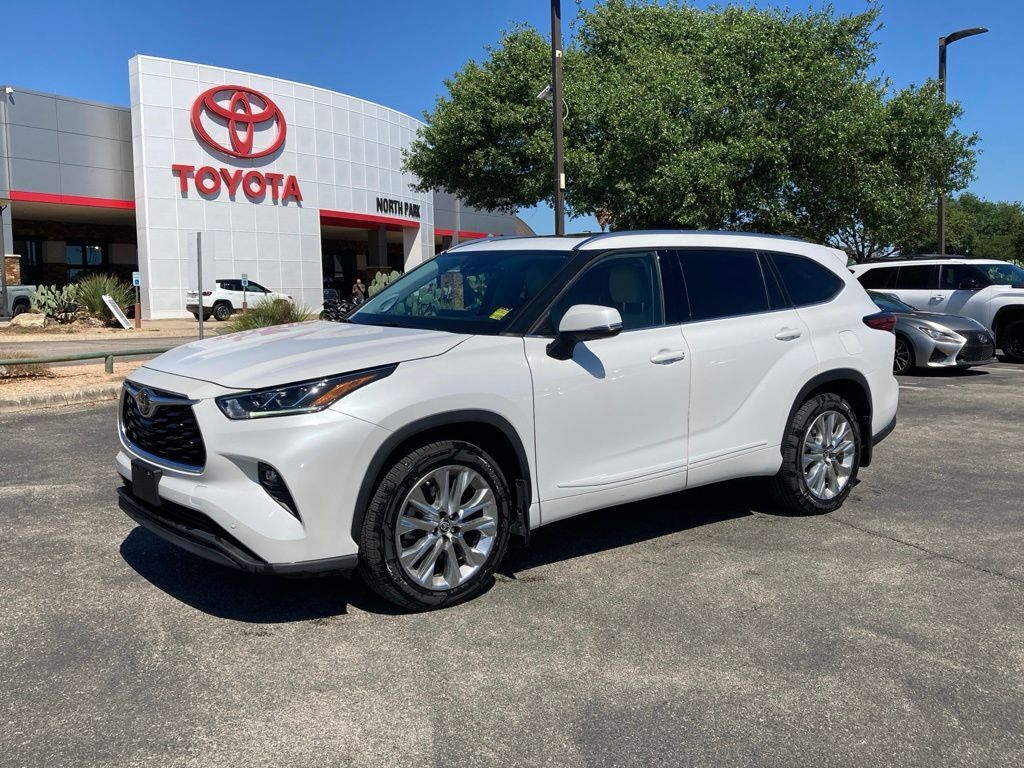 2023 Toyota Highlander