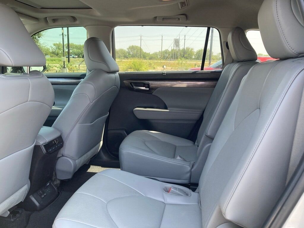 2023 Toyota Highlander Limited San Antonio TX