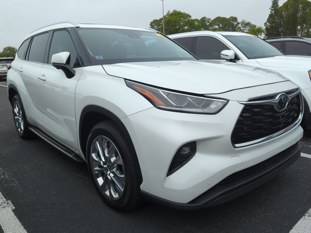 2023 Toyota Highlander Limited