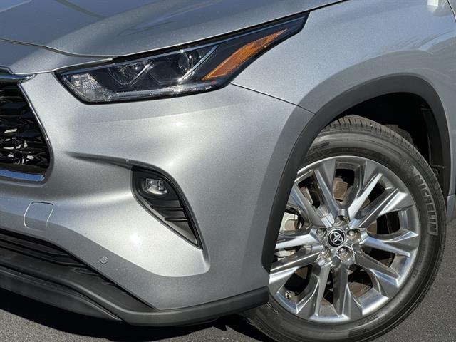 2023 Toyota Highlander Limited Tucson AZ