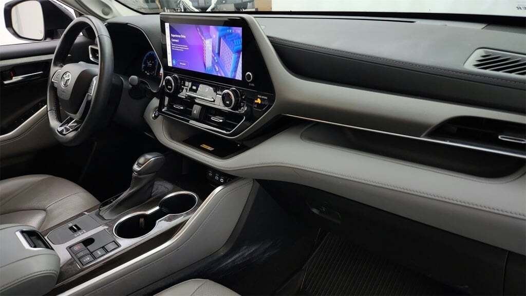 2023 Toyota Highlander Limited Laurel MD