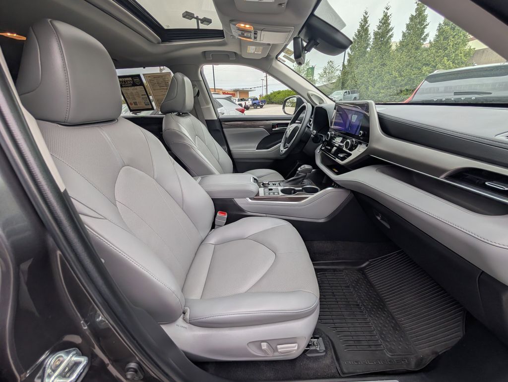 2023 Toyota Highlander Limited Cockeysville MD