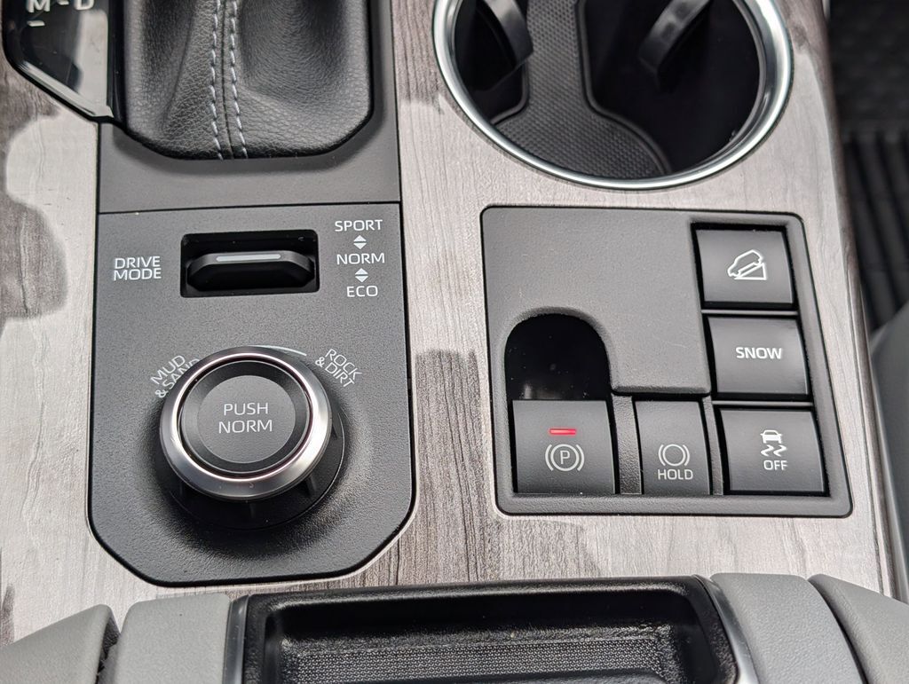 2023 Toyota Highlander Limited Cockeysville MD