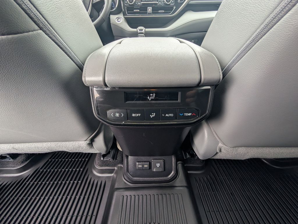 2023 Toyota Highlander Limited Cockeysville MD