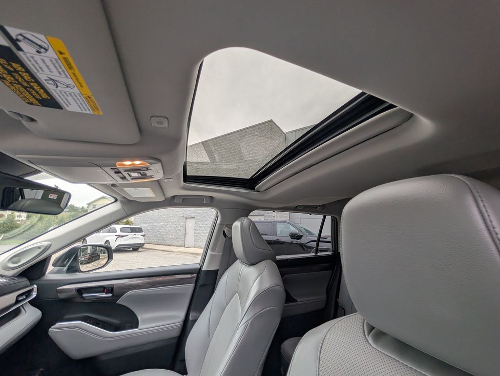 2023 Toyota Highlander Limited Cockeysville MD