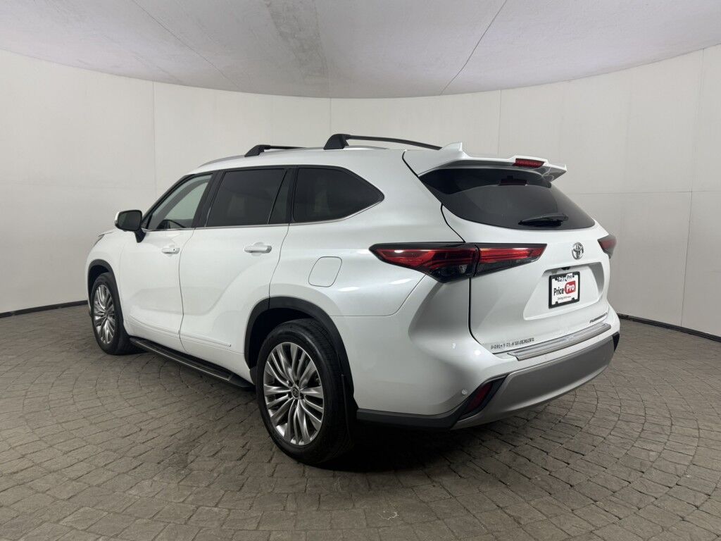 2023 Toyota Highlander Platinum AWD (Natl) Maumee OH