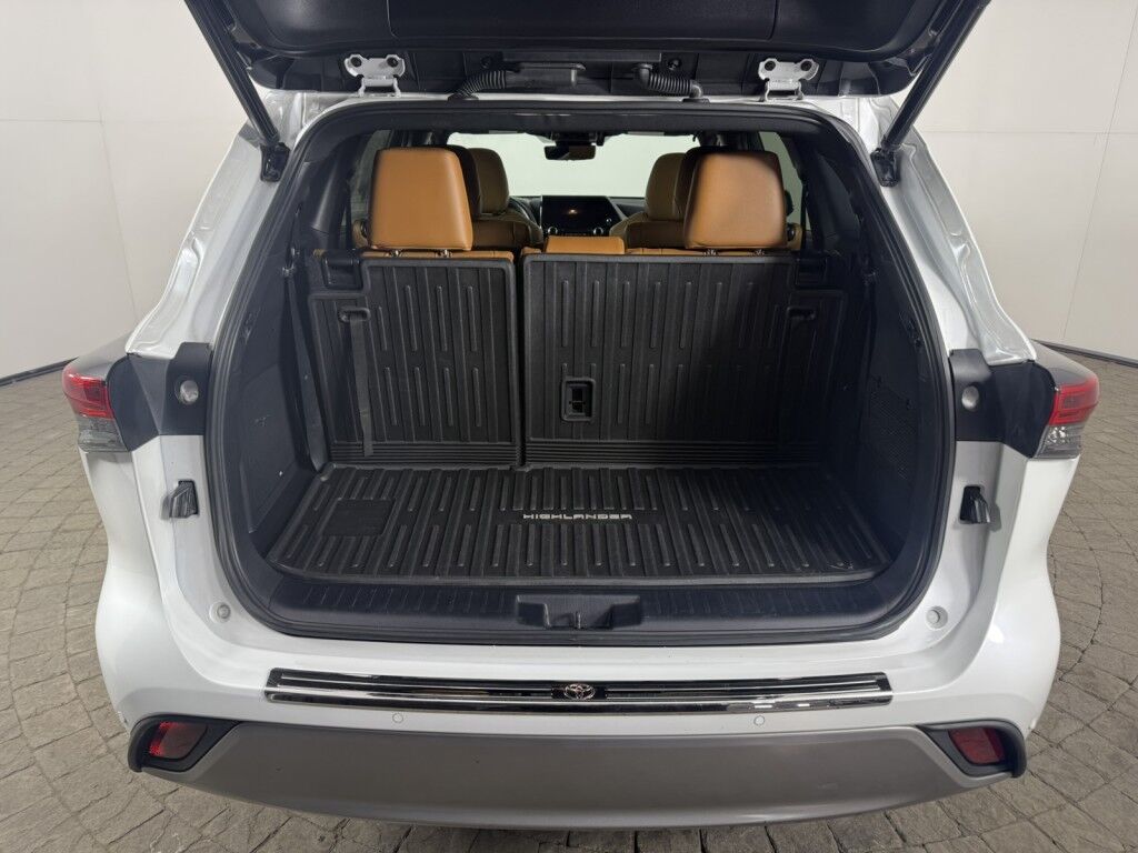 2023 Toyota Highlander Platinum AWD (Natl) Maumee OH