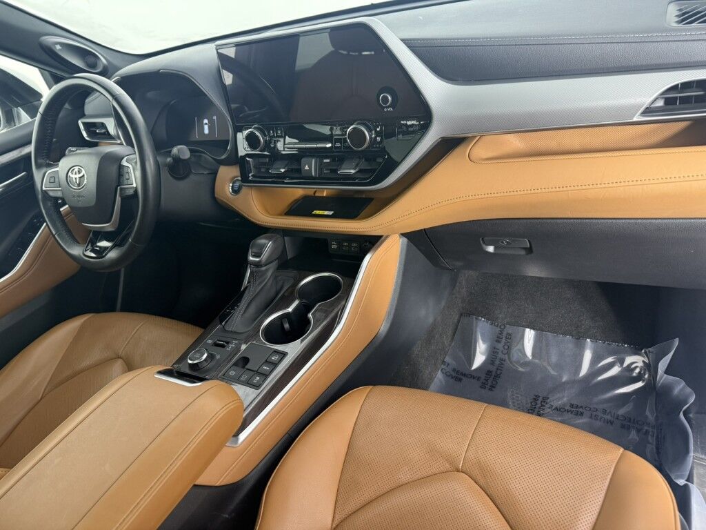 2023 Toyota Highlander Platinum AWD (Natl) Maumee OH