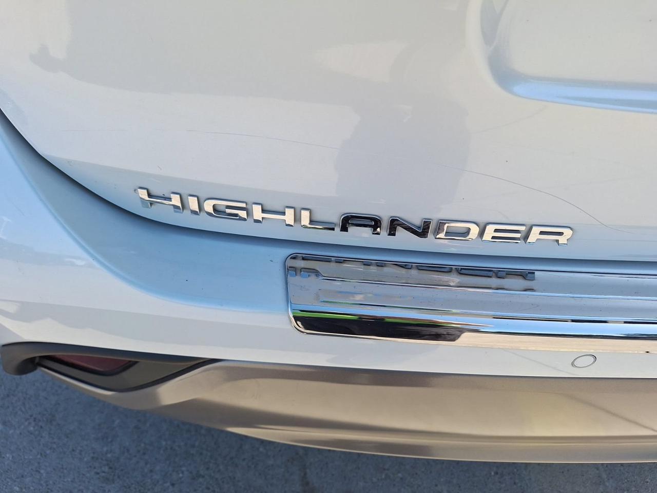 2023 Toyota Highlander Platinum Hurst TX