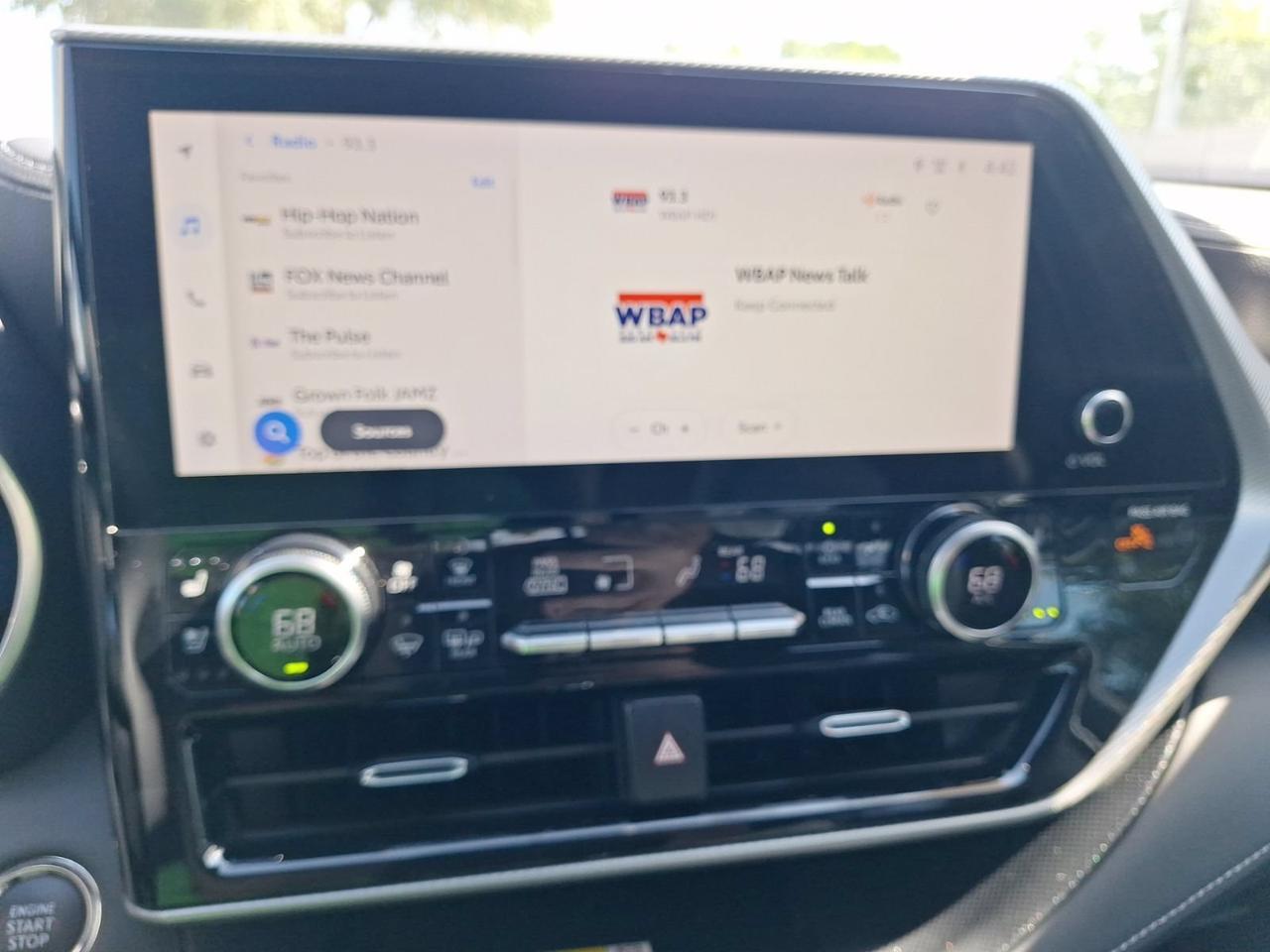 2023 Toyota Highlander Platinum Hurst TX