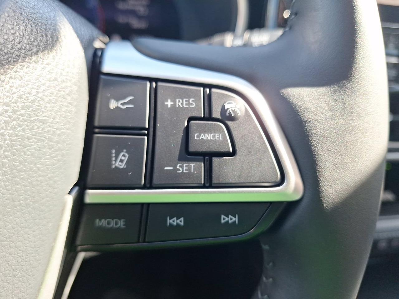 2023 Toyota Highlander Platinum Hurst TX