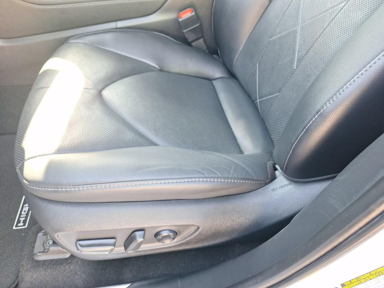 2023 Toyota Highlander Platinum Hurst TX