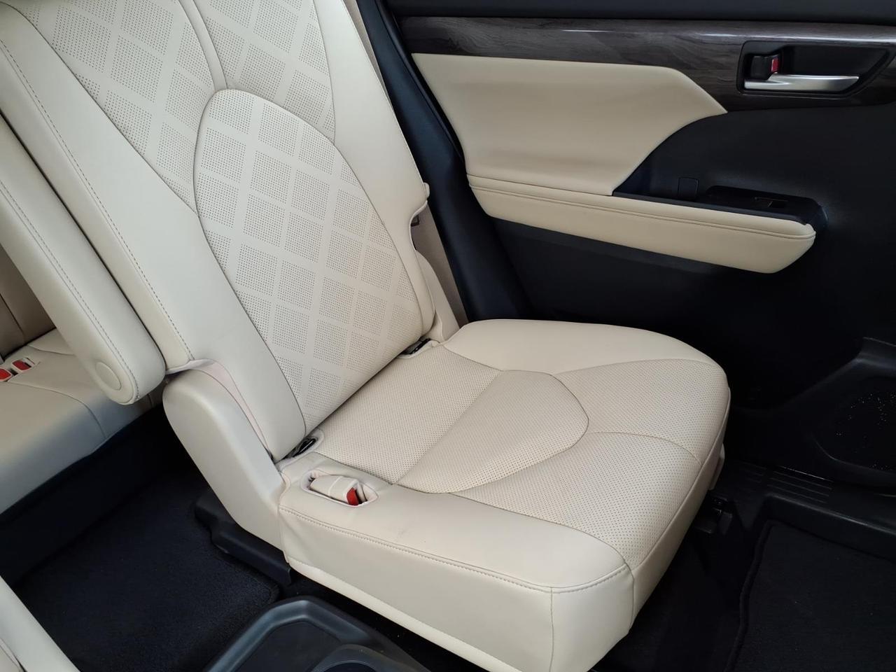 2023 Toyota Highlander Platinum Brownsville TX