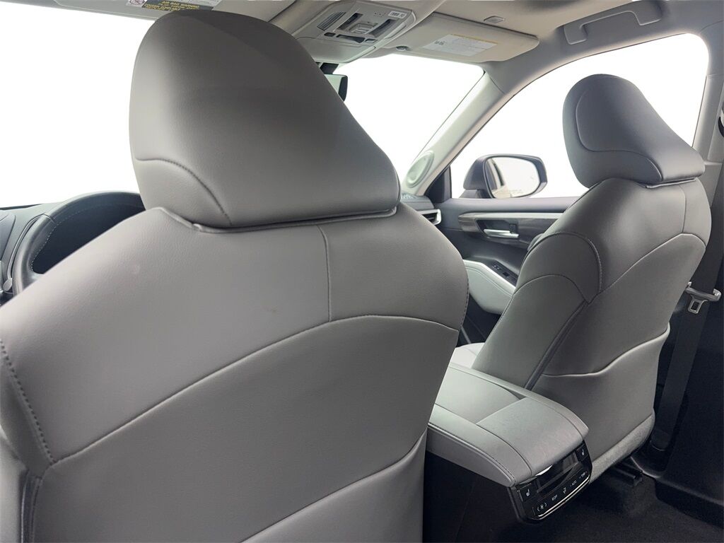 2023 Toyota Highlander Platinum Irving TX