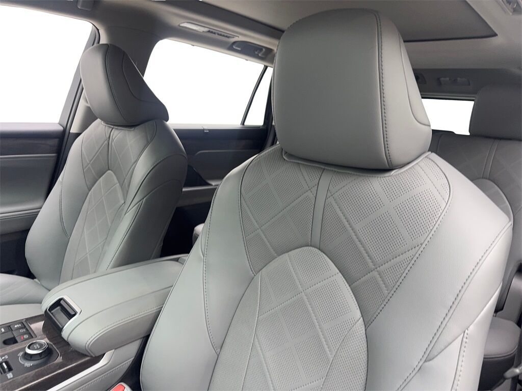 2023 Toyota Highlander Platinum Irving TX