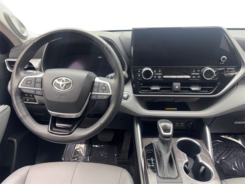 2023 Toyota Highlander Platinum Irving TX