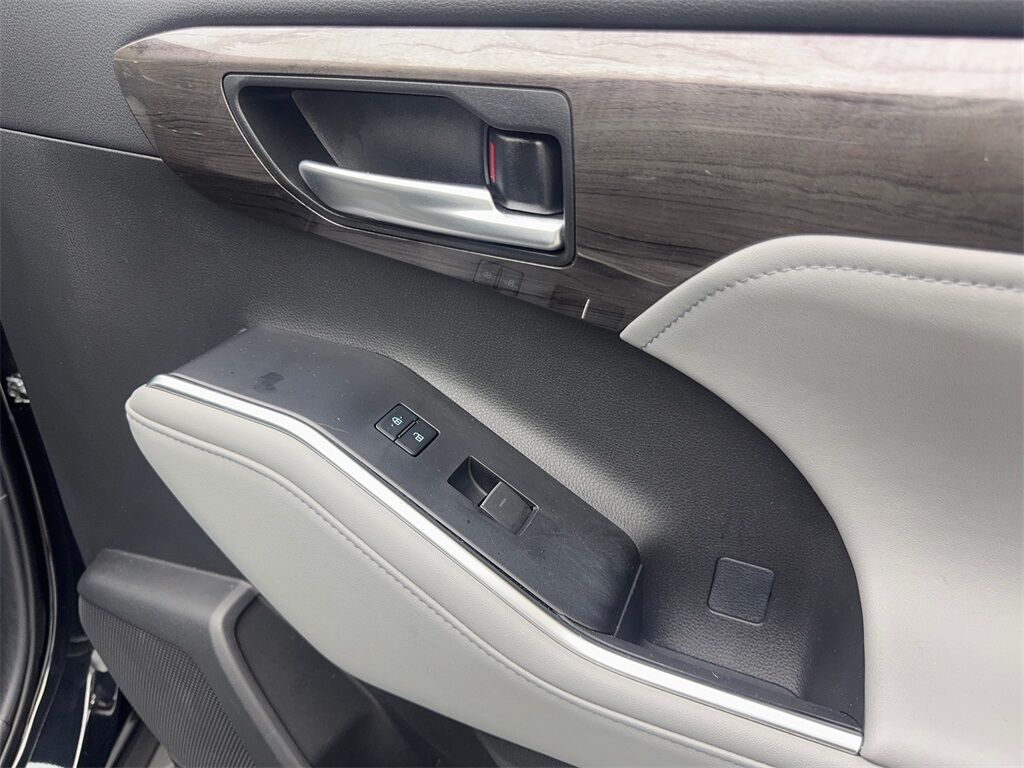 2023 Toyota Highlander Platinum Irving TX