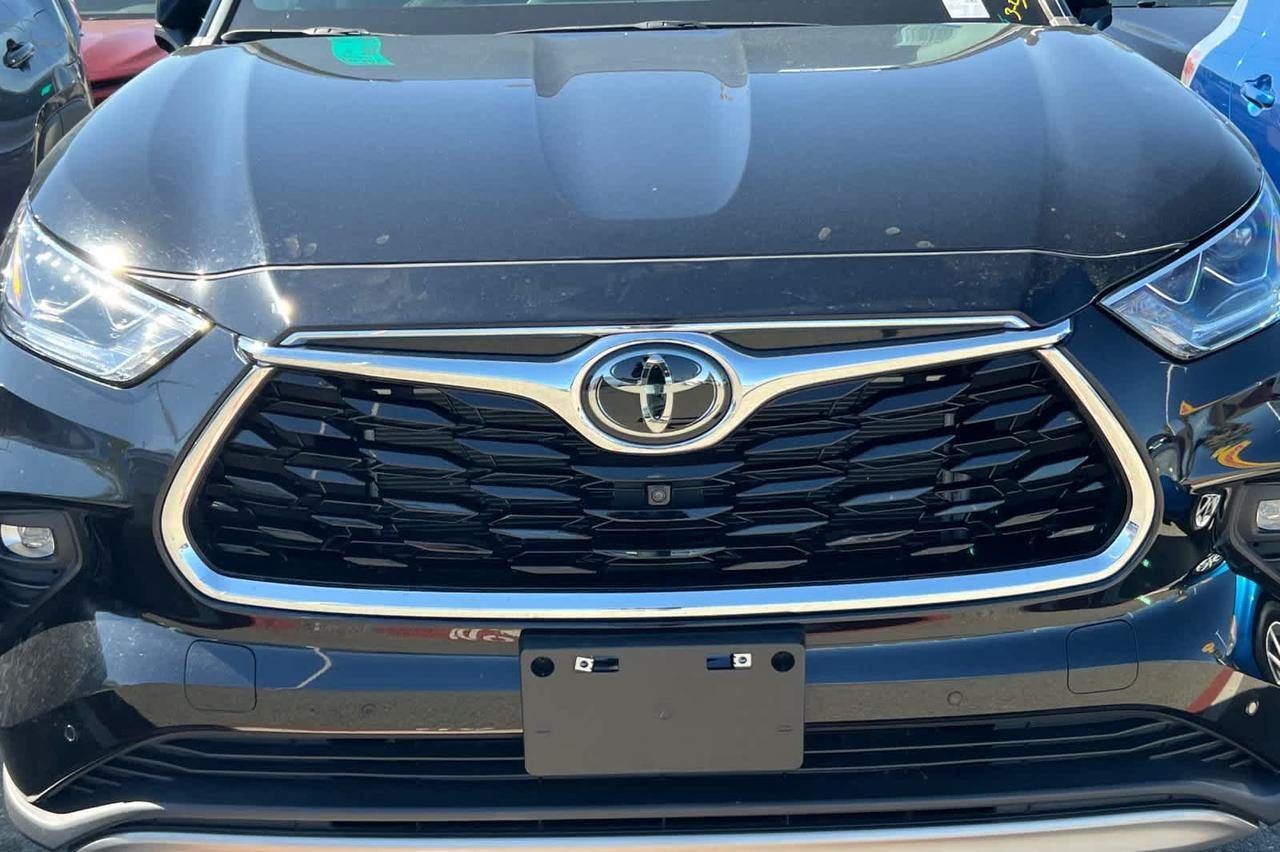 2023 Toyota Highlander Platinum Roseville CA