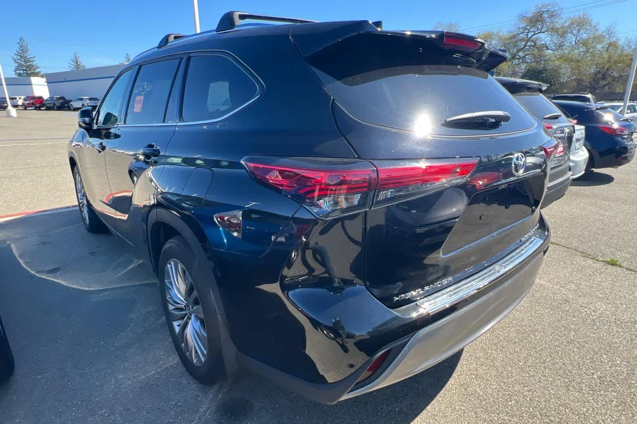 2023 Toyota Highlander Platinum Roseville CA