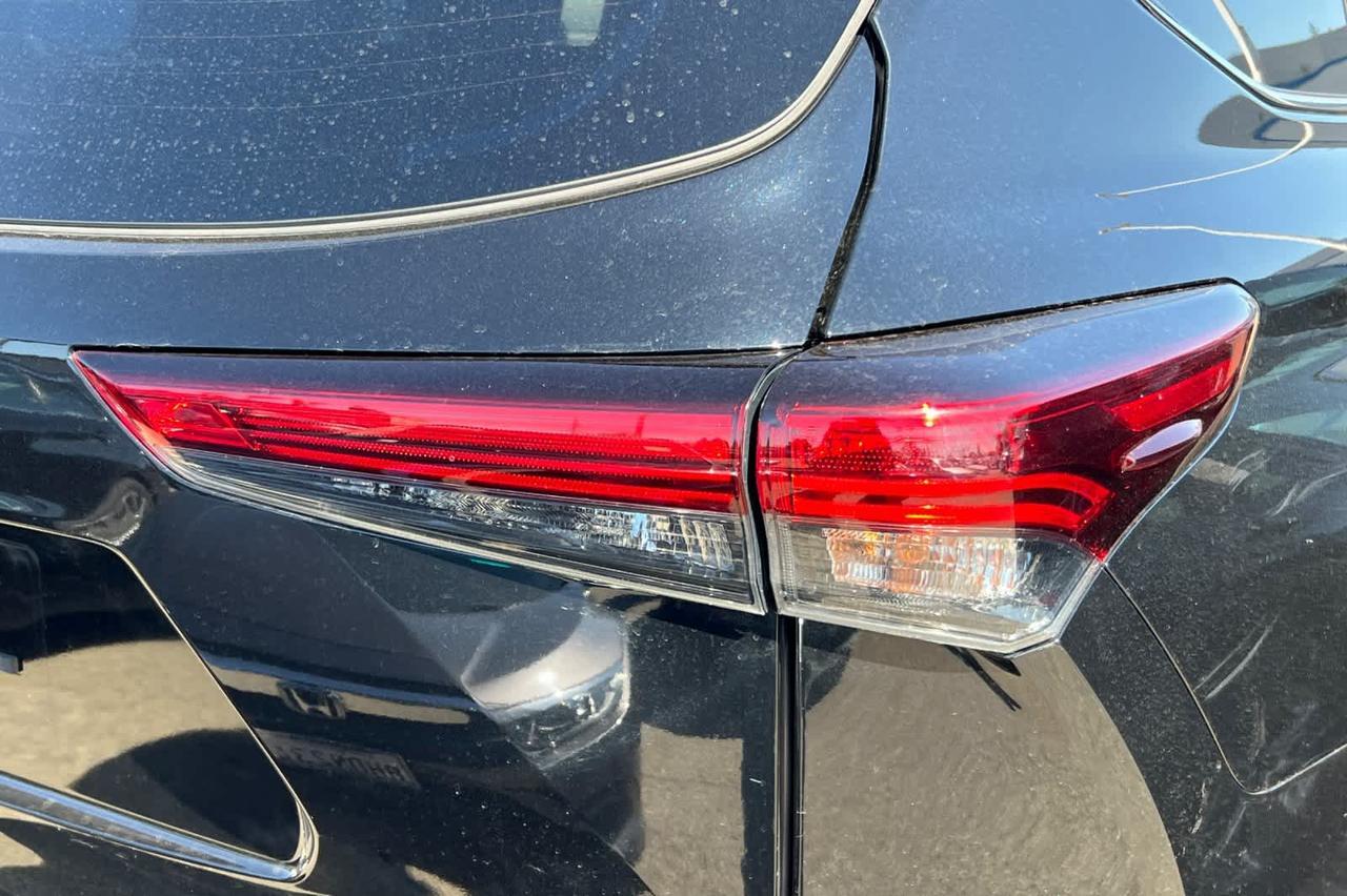 2023 Toyota Highlander Platinum Roseville CA
