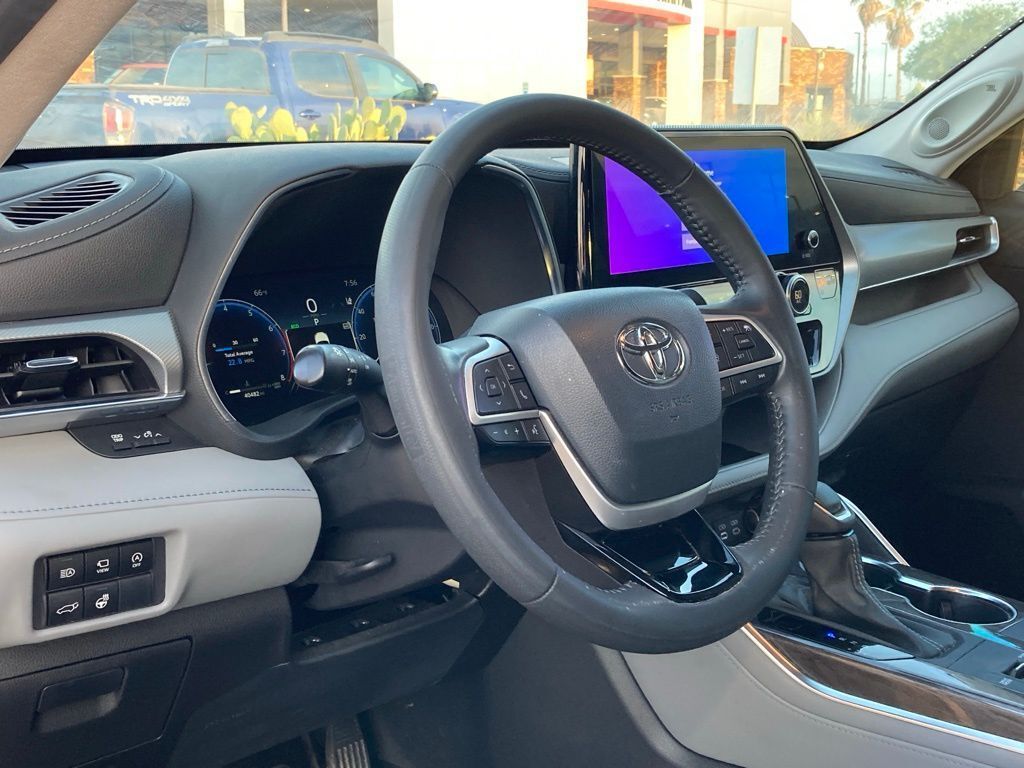 2023 Toyota Highlander Platinum San Antonio TX