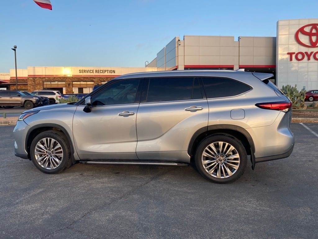 2023 Toyota Highlander Platinum San Antonio TX