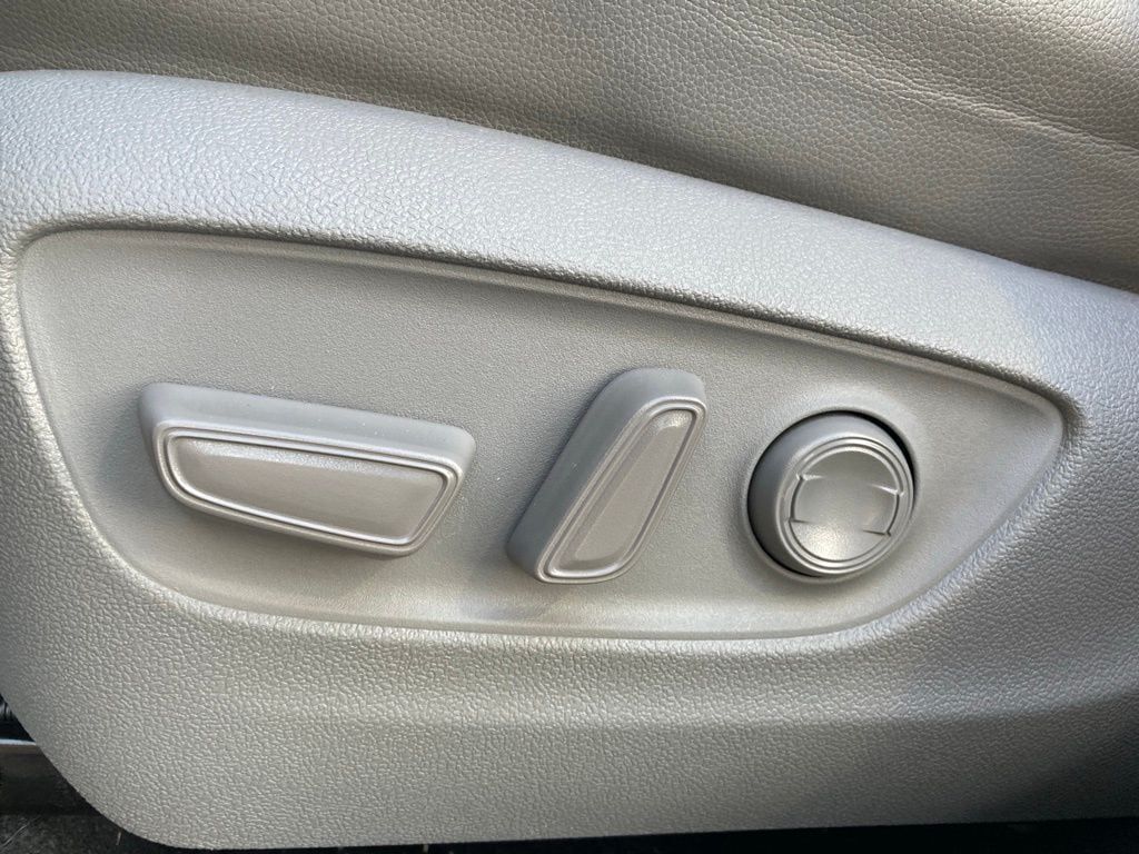 2023 Toyota Highlander Platinum San Antonio TX