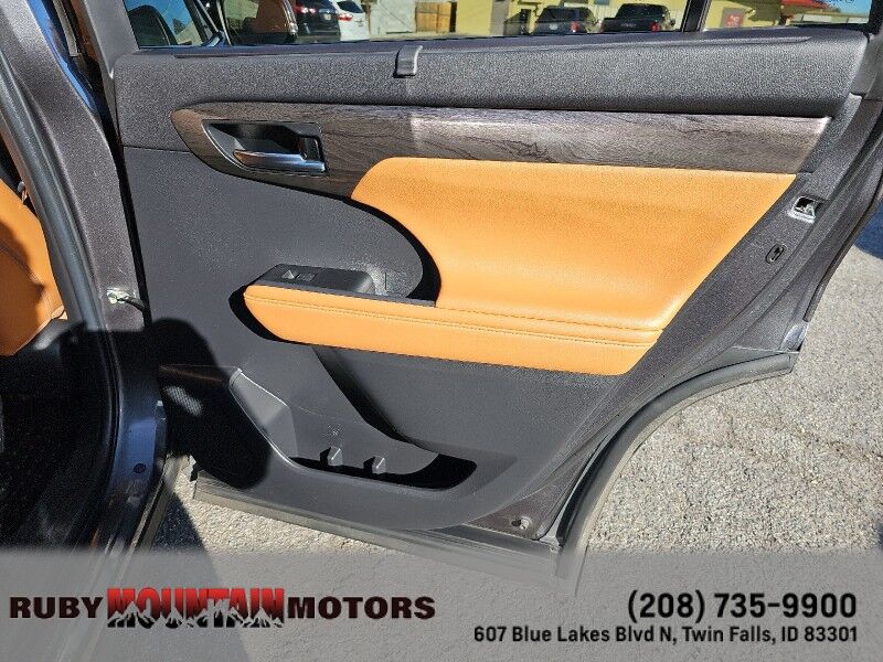 2023 Toyota Highlander Platinum Twin Falls ID